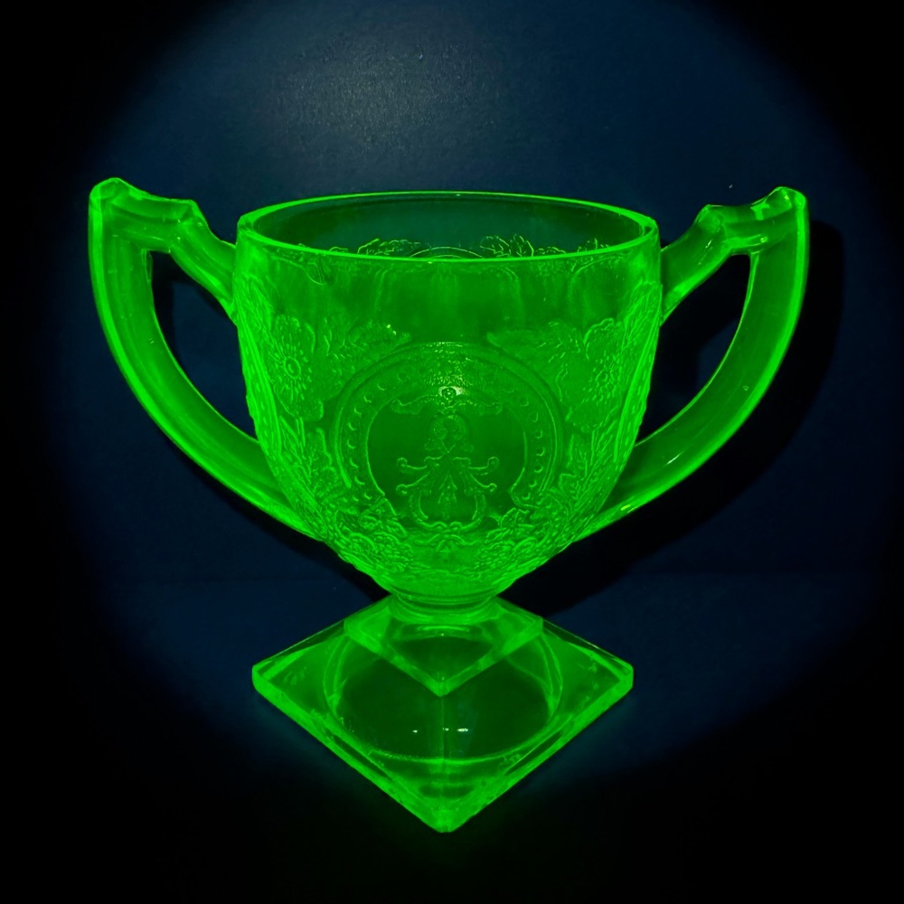 Antique Uranium Glass Indiana Horseshoe Open Sugar Bowl